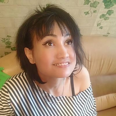 luciasinDia's profile picture. Я по натуре оптимист. Все будет хорошо, а дату лучше не уточнять.