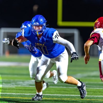 Gahanna Lincoln High school 26’ | Football O-Line | 6’4 | 270 lbs | 3.5 GPA |