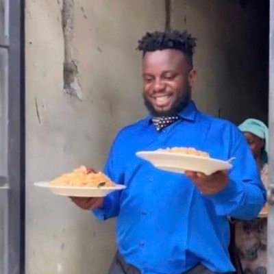 Data enthusiast // Music lover // Photography // Excel // Power BI // SQL // MUFC FL // Drums
