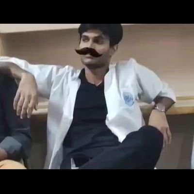 Baba_Bangalii's profile picture. MS5|https://t.co/UFzoMStcoY | mehboob apkay qadmoon mein | field marshal of bangali jado tona n industries | taweez aisa ke apkay sary ex iluv u bolein