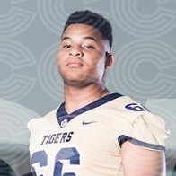 OL @ DOUGLAS COUNTY HS (GA) 2027 6’5 275lbs 3.8 GPA*NCAA ID# 24104416/Nation Honors Society ezrajordan8576@gmail.com 404-408-3942 https://t.co/UX5havfU6x