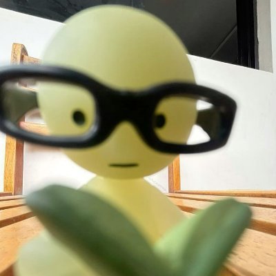 followyourflear's profile picture. I write too much fanfiction for it to be considered normal  ๋࣭ ⭑⚝