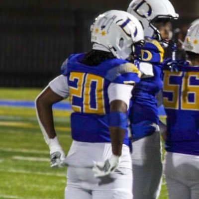 Class of 2028 | De La Salle institute | 5’9 191 LB/FB | 224-400-1589 | insta _.goyarddd | student-athlete 3.6gpa