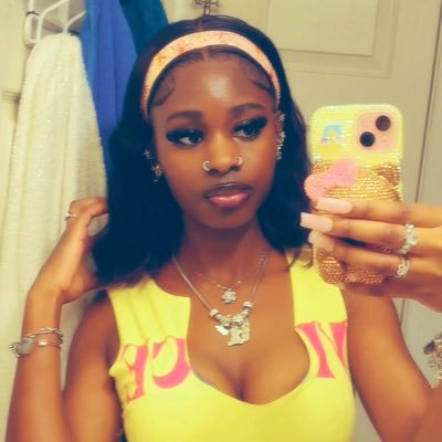 expiaa6's profile picture. ig @expiaa 🇳🇬 | i love one piece!