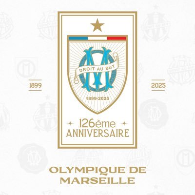 supporter l'Olympique de Marseille est l'une de mes plus grandes fiertés À JAMAIS LES PREMIERS💙🤍#TeamOM @fcbarcelona💙❤️@OM_officiel💙🤍@ASCjaraafsn💚🤍❤️