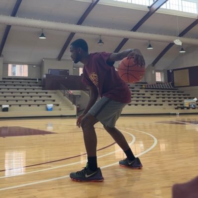 South Ark MBB💫 6’0 Guard / Shooting Guard Email: martezsingleton269@gmail.com (870)312-4347☎️ Instagram: mar.tez__