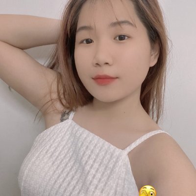 PhmHng691496's profile picture. 