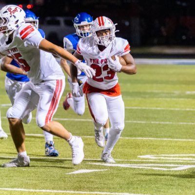 Class: 2028 | HS: Fort Gibson (OK) | #23| POS: RB/LB| Ht: 5’10 |Wt: 185 | 4.5 GPA