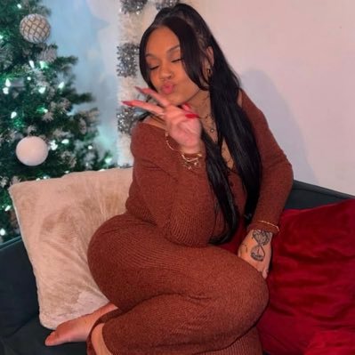 I'm caring, loving. faithful and attentive. I try not to judge others. I have a great sense of humor and love to laugh. I love animals and outdoor life.