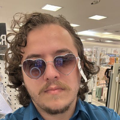 eder_gaboard's profile picture. 🇻🇦📚🇪🇪