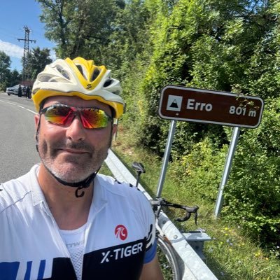 Andoniiiii's profile picture. 