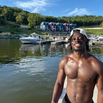 Blacksamthedon New Account Follow back for me, LA Born & Raised. Ghana Made Me🇬🇭🥂#BossLyfe