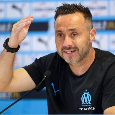 RobertoDeZeubi's profile picture. Instituzione