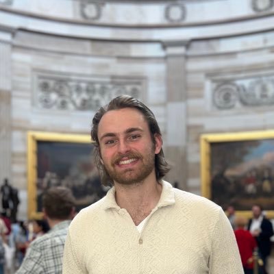 @ElliottSchoolGW and @SMPAGWU alum | formerly @OversightDems, @IPDGC, @gwtv, and @gwhatchet | words in @dctrending, @Roar_News, @literarytravelr, @AllSidesNow