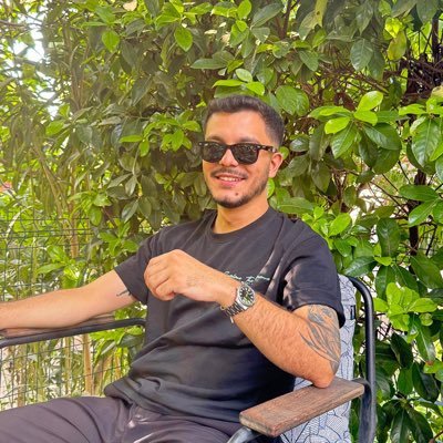 keleserhatt1's profile picture. saygı ve sevgi