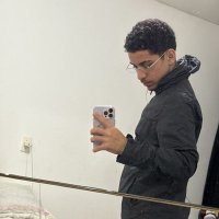 c r f (@rnaguiar_) 's Twitter Profile