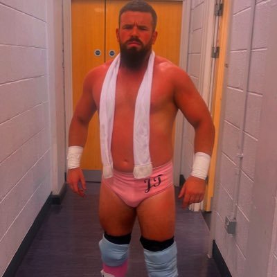 The Tailor Made Man - James Taylor 🌟 BIG JIMMER 🦍 Tailor Made Tickler 🕺🏻 NOT A CRYBABY 😅 Full Carnivore 🥩🥚 📧 bookings.jamestaylor@gmail.com 🤼♂️🧖🏻