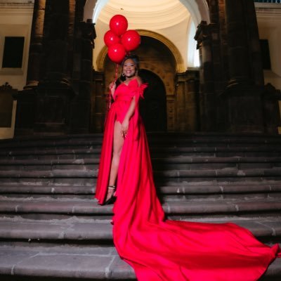 Mamanoue1's profile picture. TusPagos /The Date ec. Maman Cataleya🎁 Maestria en Comunicación estrategica y digital👩‍💻 Maestria en administración y comercio internacional