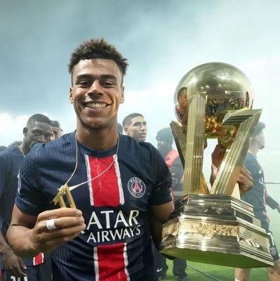 barcola93's profile picture. Info psg