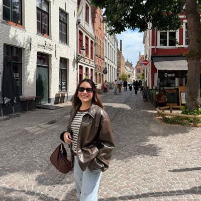 vivianabuo9's profile picture. The mind is its own place, and itself Can make a heaven of hell, a hell of heaven.