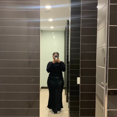 icedcoffeesis's profile picture. nothing to it, real one🤘🏾