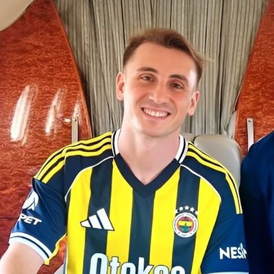 Fenerbahçe-Messi sevdalısı, Ali Koç düşmanı, ekonomik-akademik deha, neoliberal, ülkemde Sikimanski istemiyorum