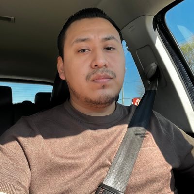 either reading, cruising or building a car. iSwang with grace | 🏎 • 👨🏻🔧 • 📸• ✝️