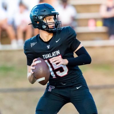 C/O 2027- 6’3- 🏀 Guard/Post - 🏈QB - 3.75 GPA- TUHS