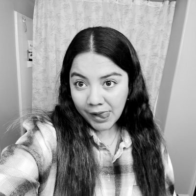 Sunflower06_'s profile picture. Guatemalan, Wifey , big head with a big heart, love making new friends. 05.28.2021