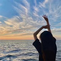 UrsulaSouthey (@1rkqhdfq1t5e8) 's Twitter Profile