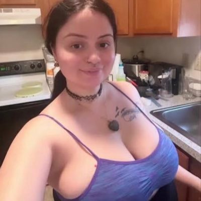 Emilysm81214471's profile picture. single and open to all kind of fun 🤩