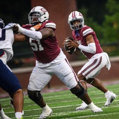 D1 Bounceback || 6’4 290 lbs || C/G/NT @holmesccFB NCAA ID: 2211717078 || Phone #(601-479-5950) | UHS 🖤 || DEC 25’ Grad #JUCOPRODUCT
