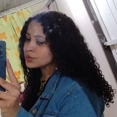 y_smartins's profile picture. 19y
 🇪🇪