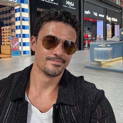 Follow me build Agora in public, the best new learning platform for mobile 🔗 https://t.co/LSxHCfv5A5
