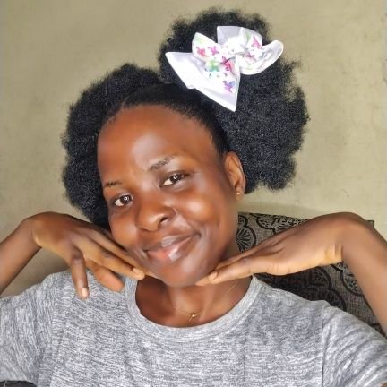 ru_onah's profile picture. Introvert on the internet 📸 
Learning visibility one post at a time 🫣