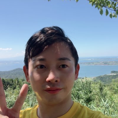 c08_iwachan's profile picture. かつて俳優でした。イエベ春、提唱者タイプです。サッカーと車と生き物を愛する山男⚽️⛰