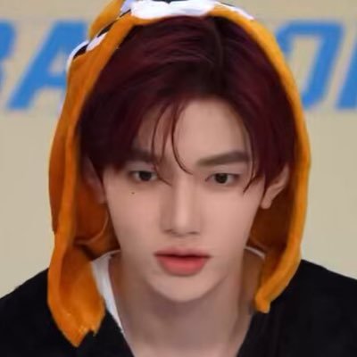 30. zb1, p1, oneus, onewe, evnne, 8TURN, cravity, kang daniel, etc etc.