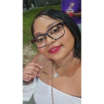Classy. Blessed. Daughter. Godmommy 4x 🩷🩷🩷💙.EReader. Semi Retired Perfume Addict/Collector. MakeUp Addict/Collector. Capricorn.