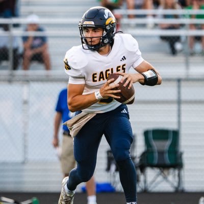 🦅 Liberty North High School #9 QB. 5’11 175 |Class 6| 3.5 GPA-Class of 2027. ✝️ God First brennan.smith2027qb@gmail.com OFFERS: 1