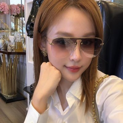 tiffanyamberma1's profile picture. life is too short so smile while you still have teeth