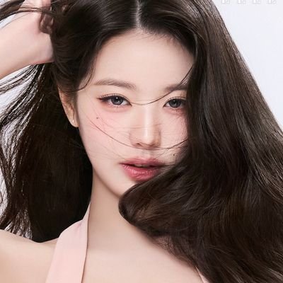 goohdam's profile picture. wonyoung🧚‍♂️