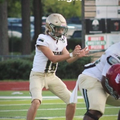 2029 QB |@Linc_TrojansFB|HC: @action2348 | 3.35 GPA | 5’8 135lbs | email: mmilligan0210@gmail.com/hudl: https://t.co/B87amMHpcZ
