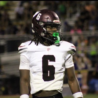 15years old 5’10 148 CB/WR C/O 2028(true '28)40 dash time 4.55🏈🏈desert view high school
