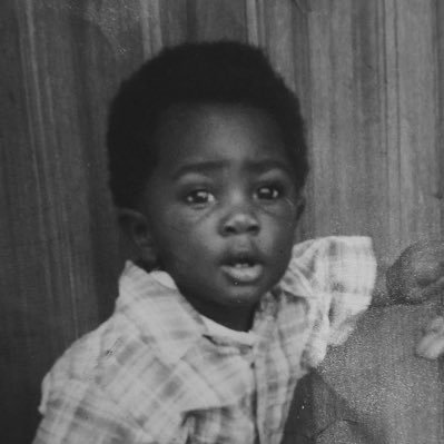 papayawoa's profile picture. 