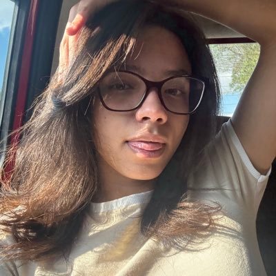 Middle finger, fuck a-you Who the fuck is you? This L is for you, I'ma take a W… #barb from 🇧🇷