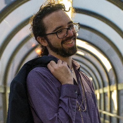 Esports Analyst/Caster/Coordinator for @CollisionSmash | IT Tech Specialist | they/them | Train Enjoyer | Business Email: hhperazza@gmail.com (DMs Open)