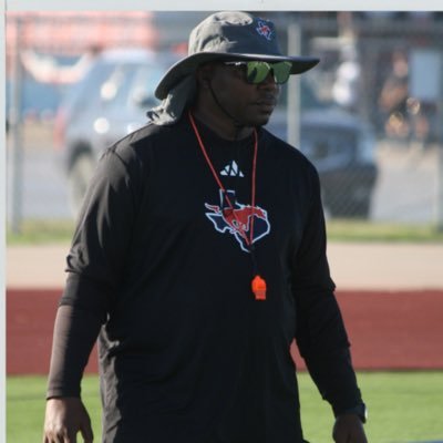 Tweets are mine and RTs and likes are not endorsements. Ephesians 3:20 @PaulQuinn1872 Alum #HBCU @UCA_Football Alum #BearClawsUp 🐻 #STAMPEDE #StangSpeed