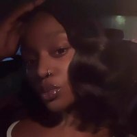 summthiccc (@mieah24) 's Twitter Profile Photo