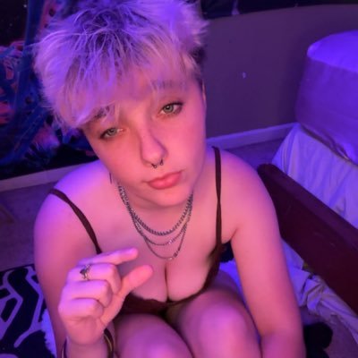20 y/o findom goddess😘 https://t.co/V5KyifLsi9 https://t.co/MLl1ZUsvW3 https://t.co/r8jiGO06vj https://t.co/ZLPCPlszF8
