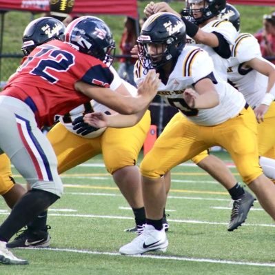 Chuckey Doak High School C/O 2028 6’0 200LBS DE/TE #0 Football🏈and Track. Email: sasswrongluckie@yahoo.com